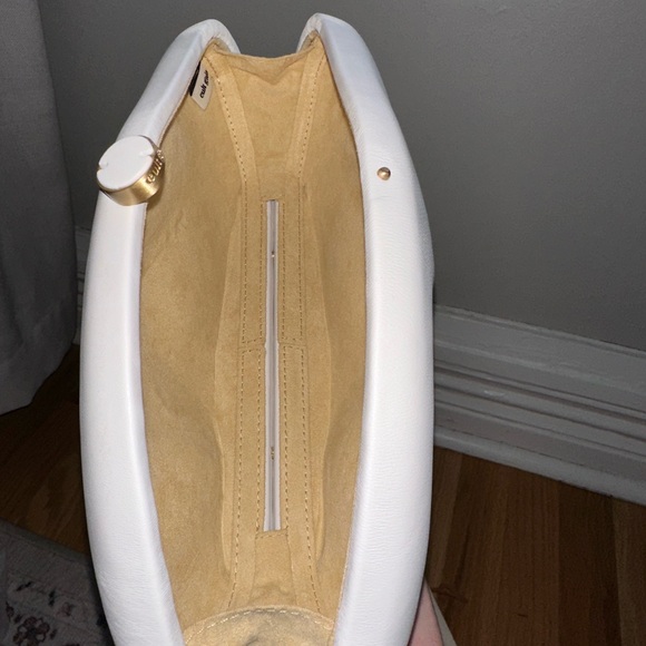 White Caldera Clutch - Cult Gaia - Picture 8 of 9